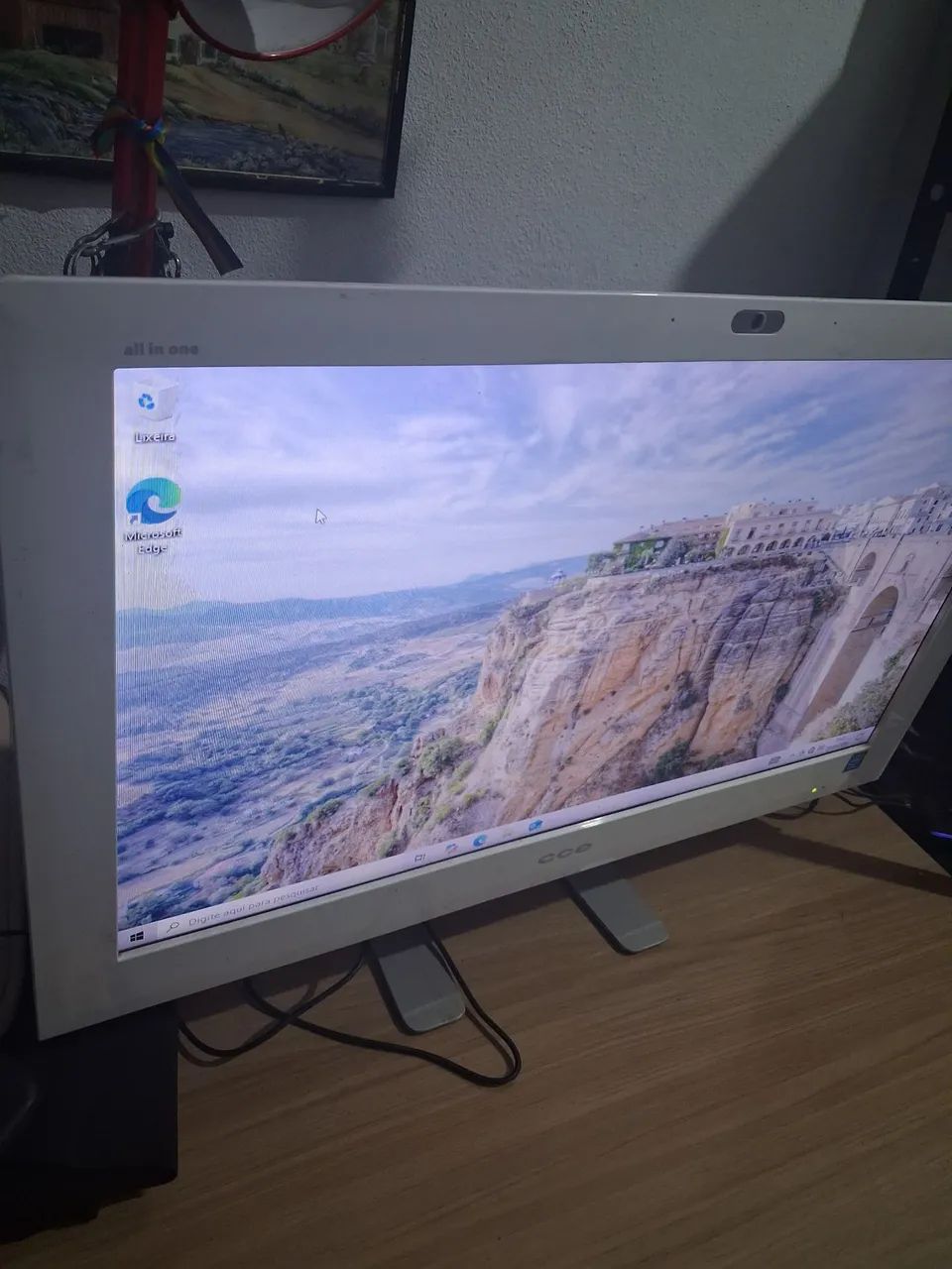 All In One Cce 24 Procesador Intel Celeron 4gb 120gb Ssd (Usado) - Foto 2