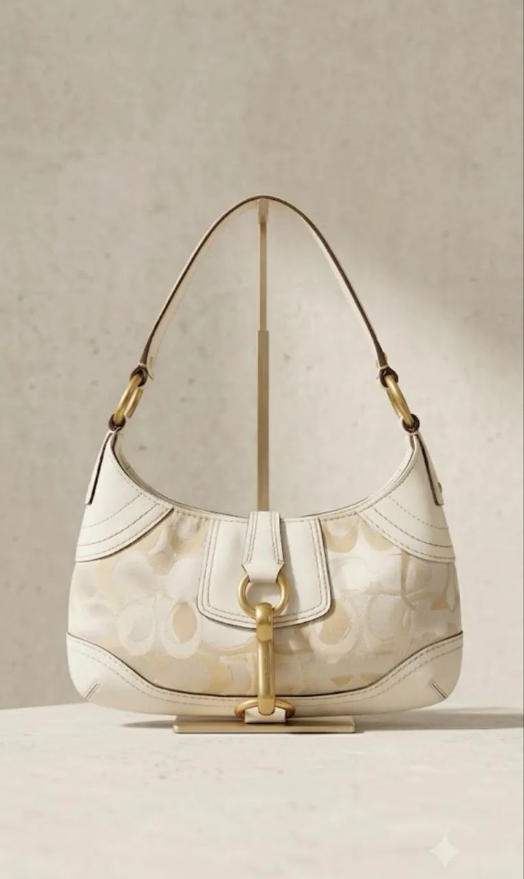 Bolsa Coach Soho Shoulder Bag Vintage (Jacquard e Couro Branco)
