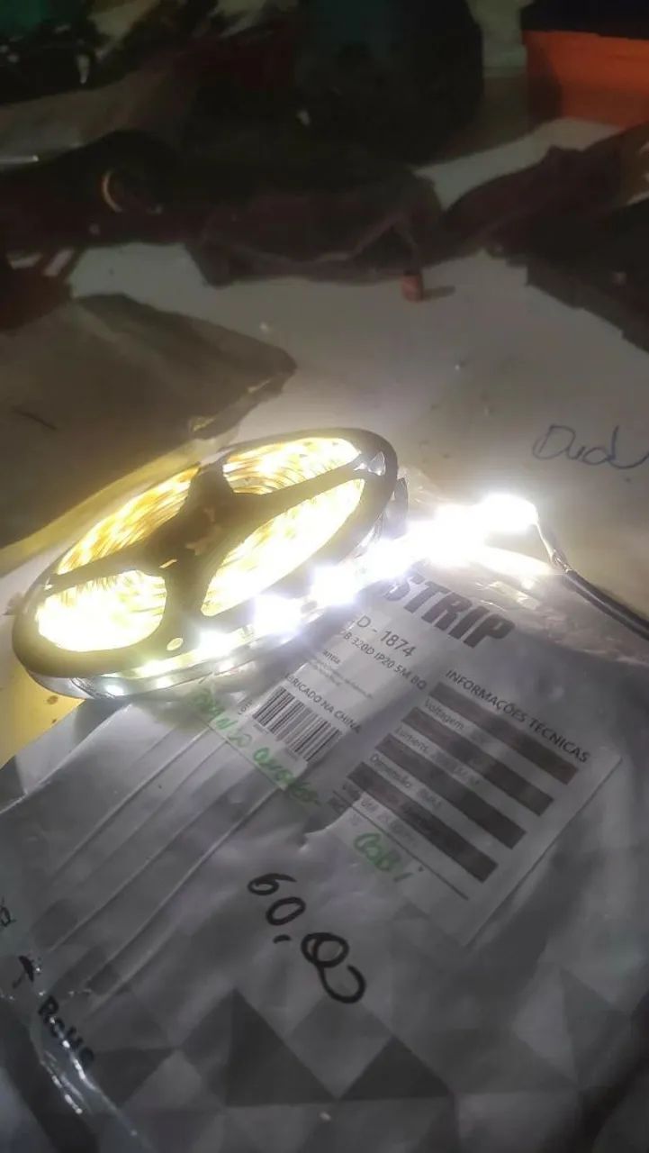 Fitas de leds e fontes. - Foto 2