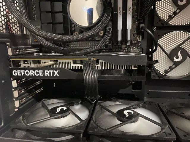 RTX 4060 GALAX 1-CLick  - Foto 2