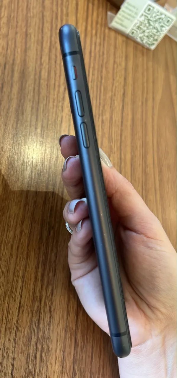 Apple IPhone 11 Preto 64GB - Foto 4
