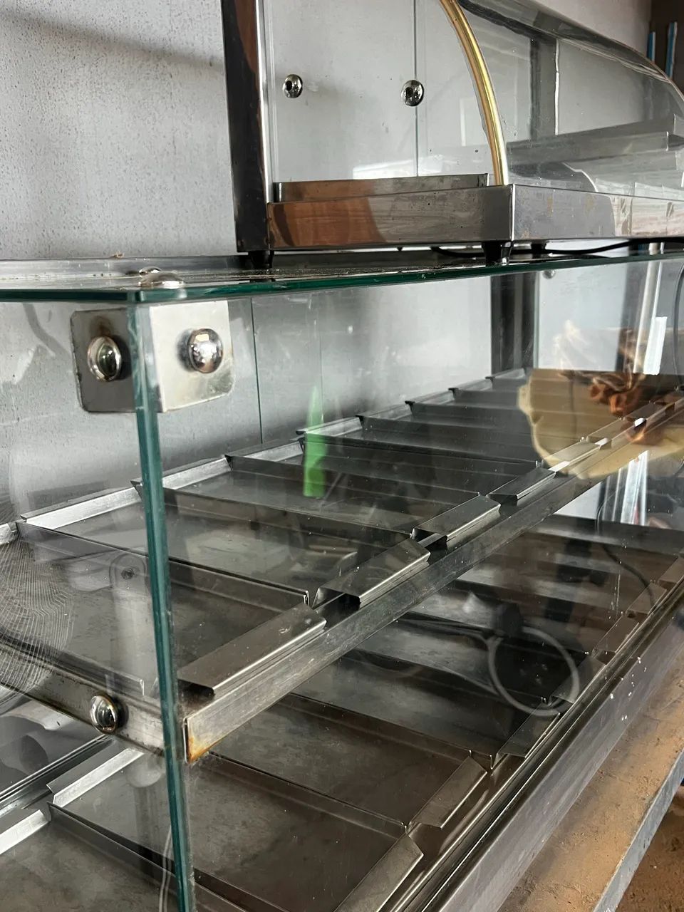 2 estufas em ótimo estado 12 bandejas e 18 bandejas  - Foto 4
