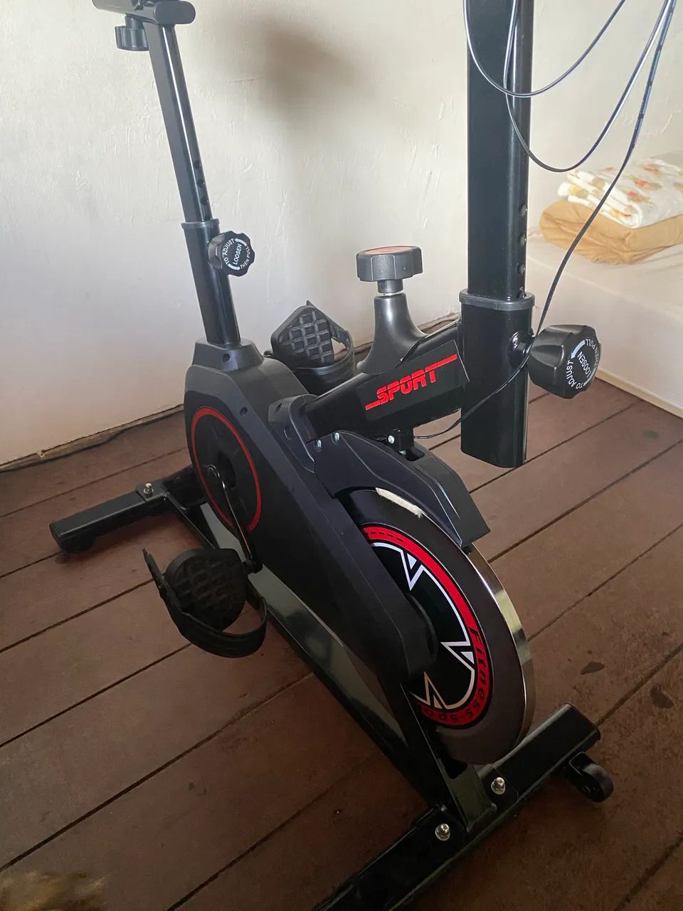 BICICLETA ERGOMÉTRICA 