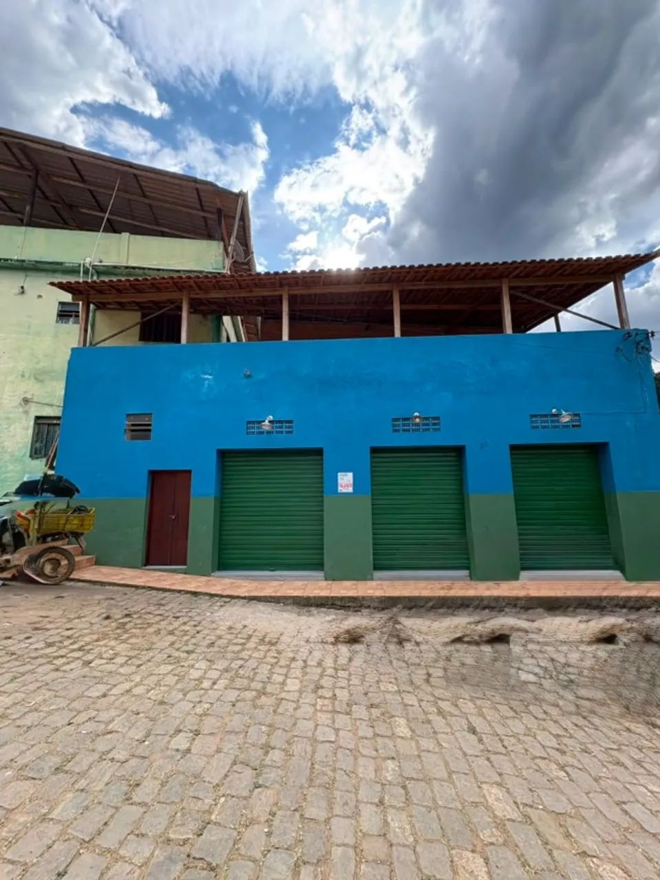 Imóvel Comercial à Venda ou Locação - 130 m²