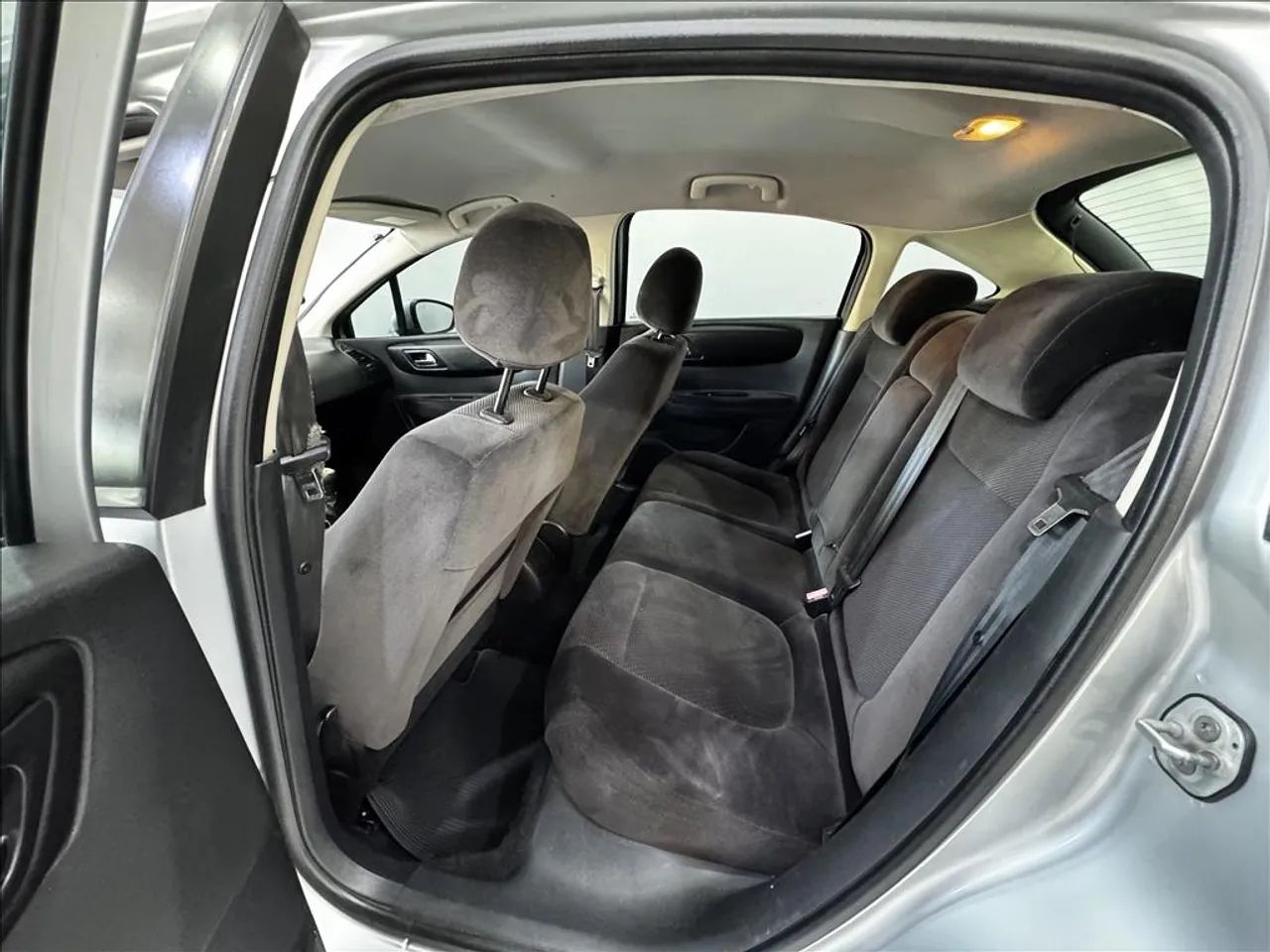 Citroën C4 GLX 1.6 Flex 16V 5p Mec., foto 11 de 20