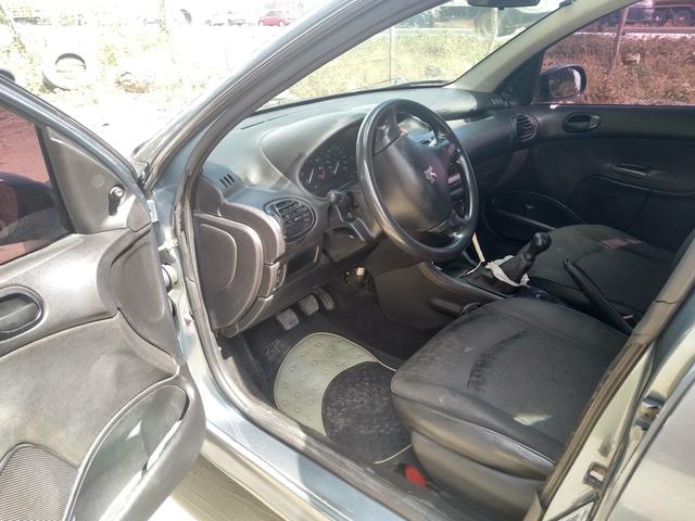 Peugeot 206 - Foto 5