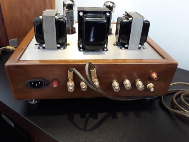 Amplificador Valvulado artesanal 2 x EL 34 sigle ended 12 wats por canal - Foto 2