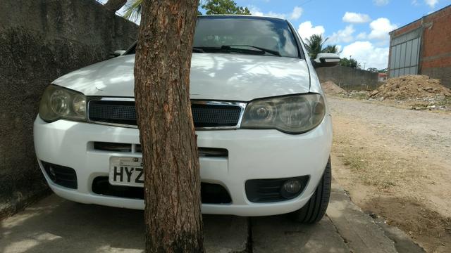 Vendo ou troco Siena tetrafuel 1.4 - Foto 2