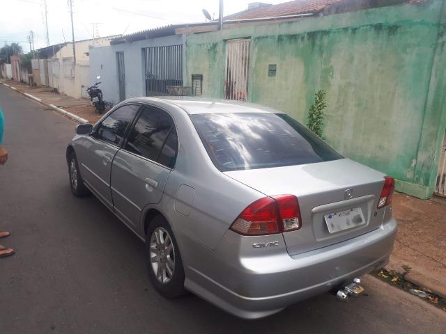 Vendo Honda Civic Ano 2005 Motor 1.7 G, Câmbio Manual, Cor Prata
