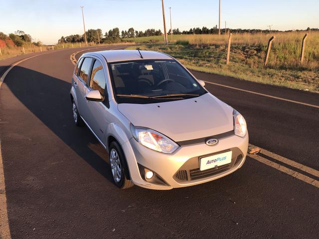 Ford Fiesta Class 1.6 2013