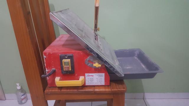 Vendo ou troco maquina de cortar pisos - Foto 3