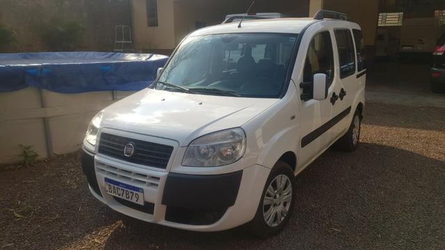 Fiat Doblo 2016 1.4 Attractive 7 Lugares Completa Ar Condicionado