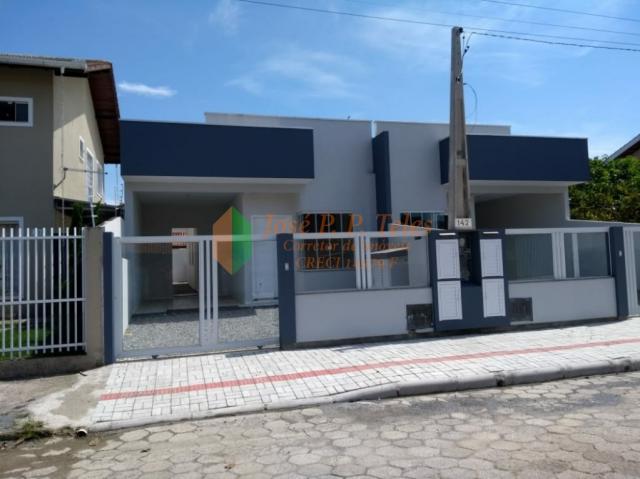 Casa Geminada Fino Acabamento
