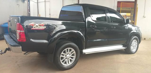 Toyota hilux srv cd 3.0 4x4 aut. 2013, ligar * tâmila - Foto 6