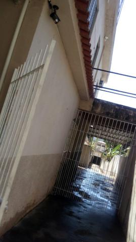 Vendo casa no centro de Pádua RJ