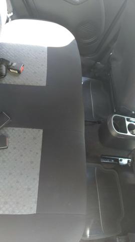 Ford Fiesta Mpi Class Hatch 8v 4p Manual KM 80.488 Única dona - Foto 12