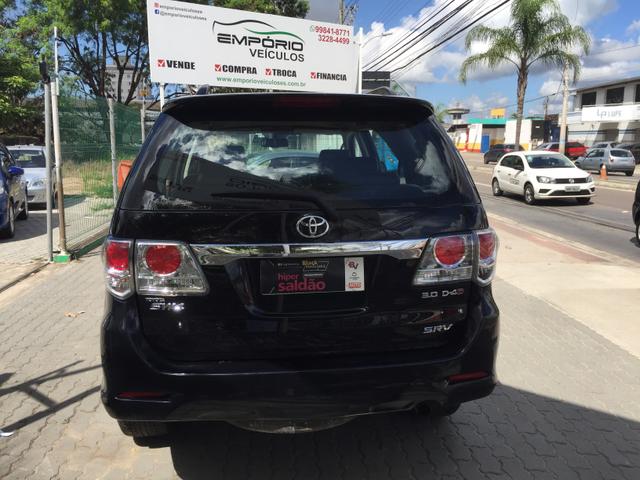 Hilux SW4 SRV 4x4 Diesel 2015 - Foto 7