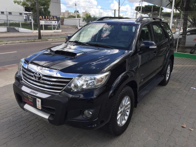 Hilux SW4 SRV 4x4 Diesel 2015 - Foto 2