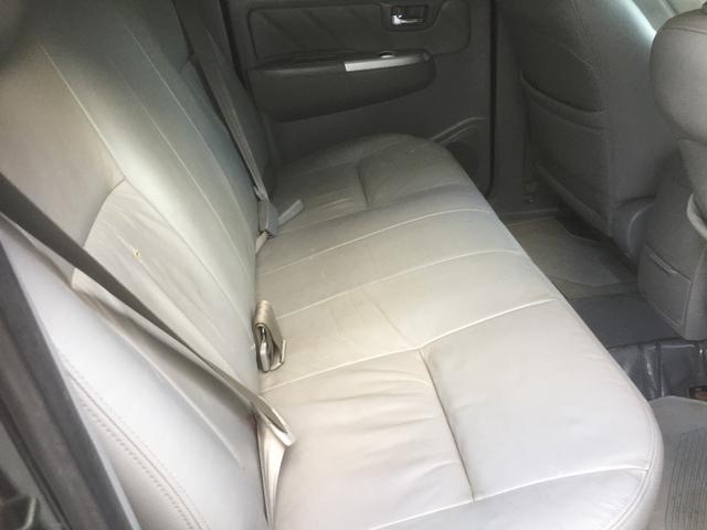 Hilux SRV 2011 diesel aut JI parana - Foto 4