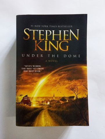 Livro - Under the Dome - Stephen King (livro em inglês)
