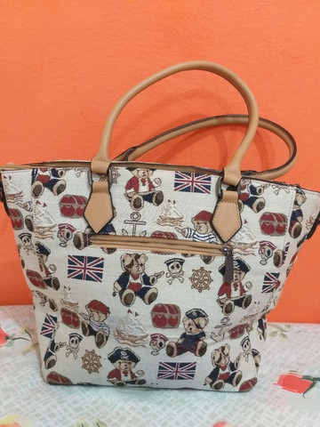 Bolsa estampada de alça  - Foto 2