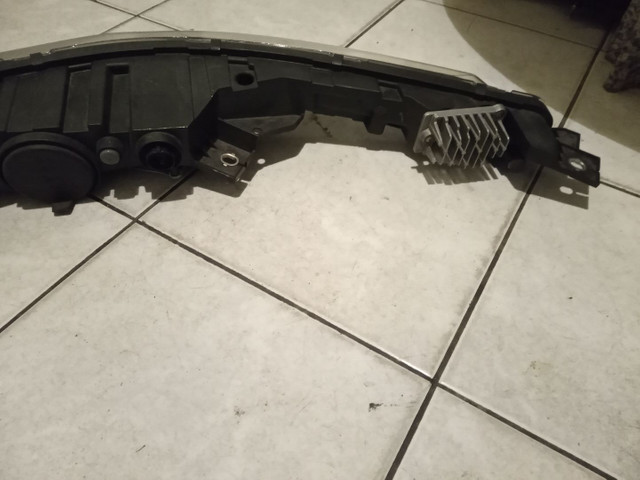 Farol direito Fiat Toro (completo) - Foto 3