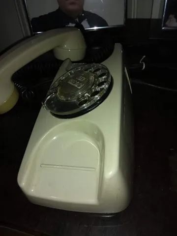 Telefone antigo 