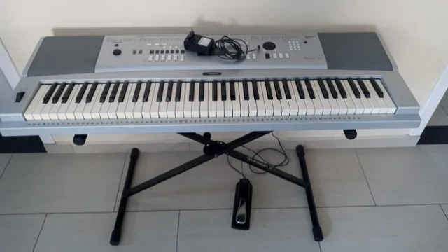 Teclado Yamaha DGX-230 Usado - Atelier Sopros e Cordas