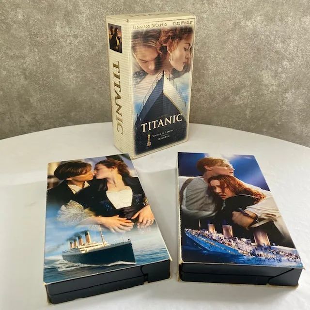 VHS Titanic 2 Fitas Cassete Box Legendado Ideal Para Compor Cenário