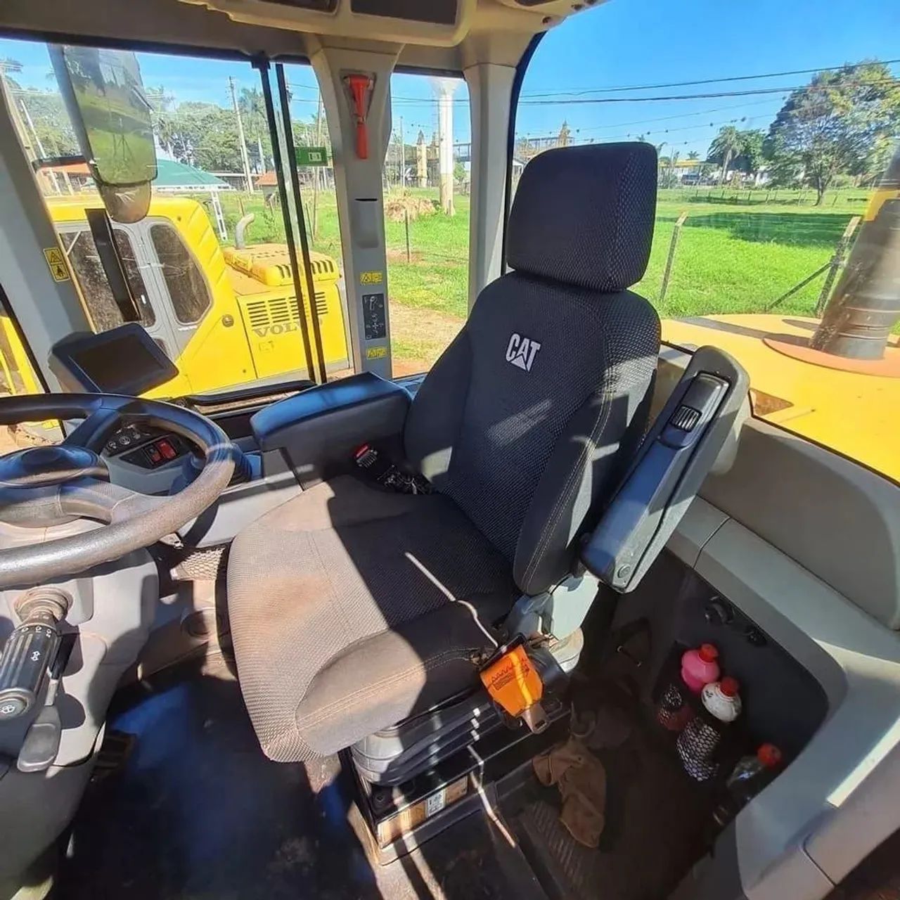 Pá Carregadeira Caterpillar 938k - Foto 2