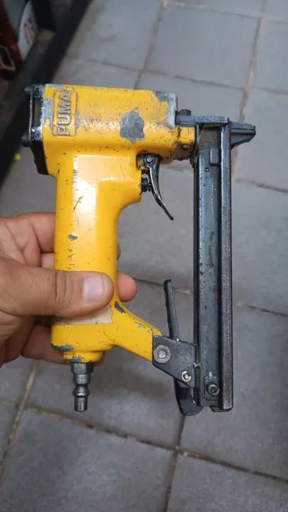 Grampeador a ar pneumática PACAR - Foto 2