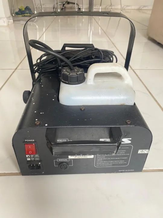 maquina de fumaça 1500 wts - Foto 2