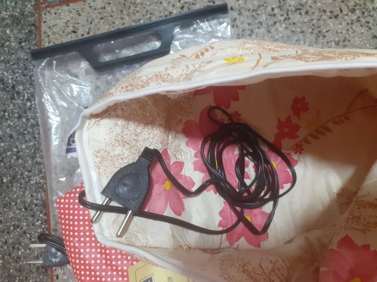 Touca Térmica La-Sure - Inimiga dos Cabelos Rebeldes! - Foto 2