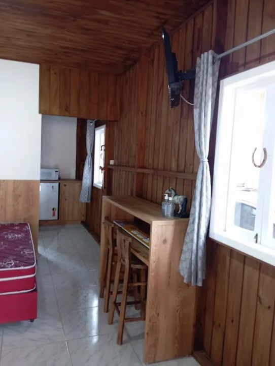 Alugo kitnet/chalé - mobiliado com 01 quarto no bairro Jordão em Governado Celso Ramos-SC. - Foto 4