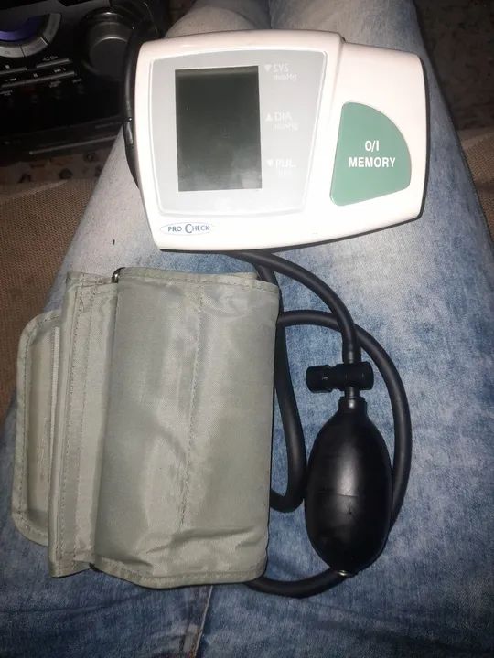 Aparelho de Medição de Pressão Arterial Pro Check - Foto 3