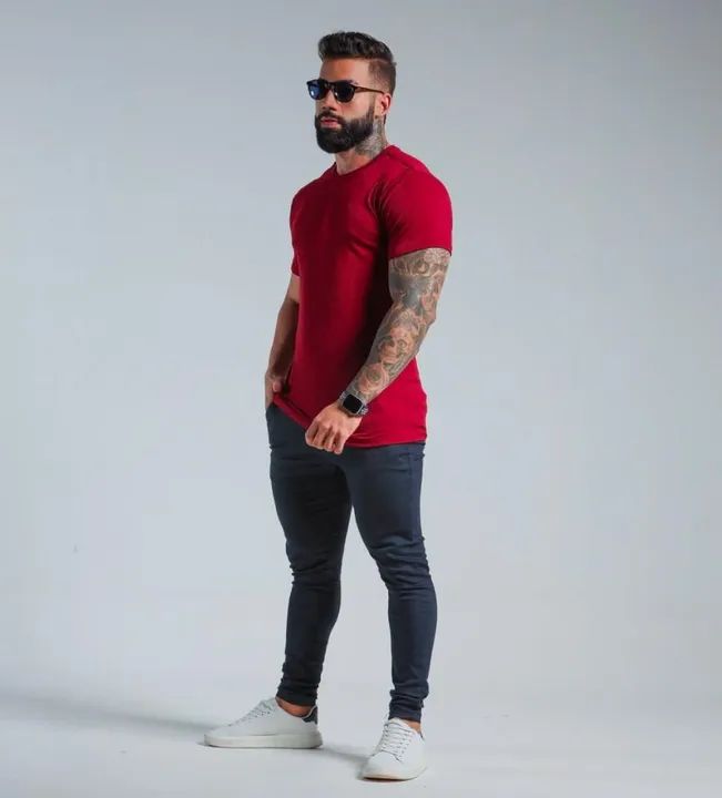 T-shirt Básica Long Line Masculina - Foto 3