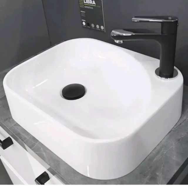 Cuba no mármore sintético de tamanho 29 por 35.5 para banheiro com furo pra torneira - Foto 3