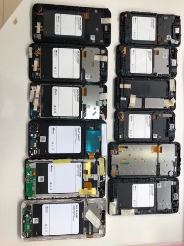 Frontal Multilaser e Nokia original.