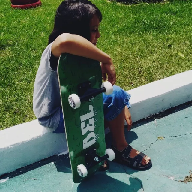Skate Board Radical Inic Games 4019 404800 71cmx19cm Bel 3