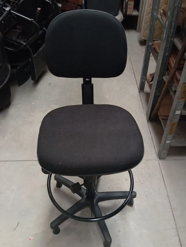 Cadeira caixa 3