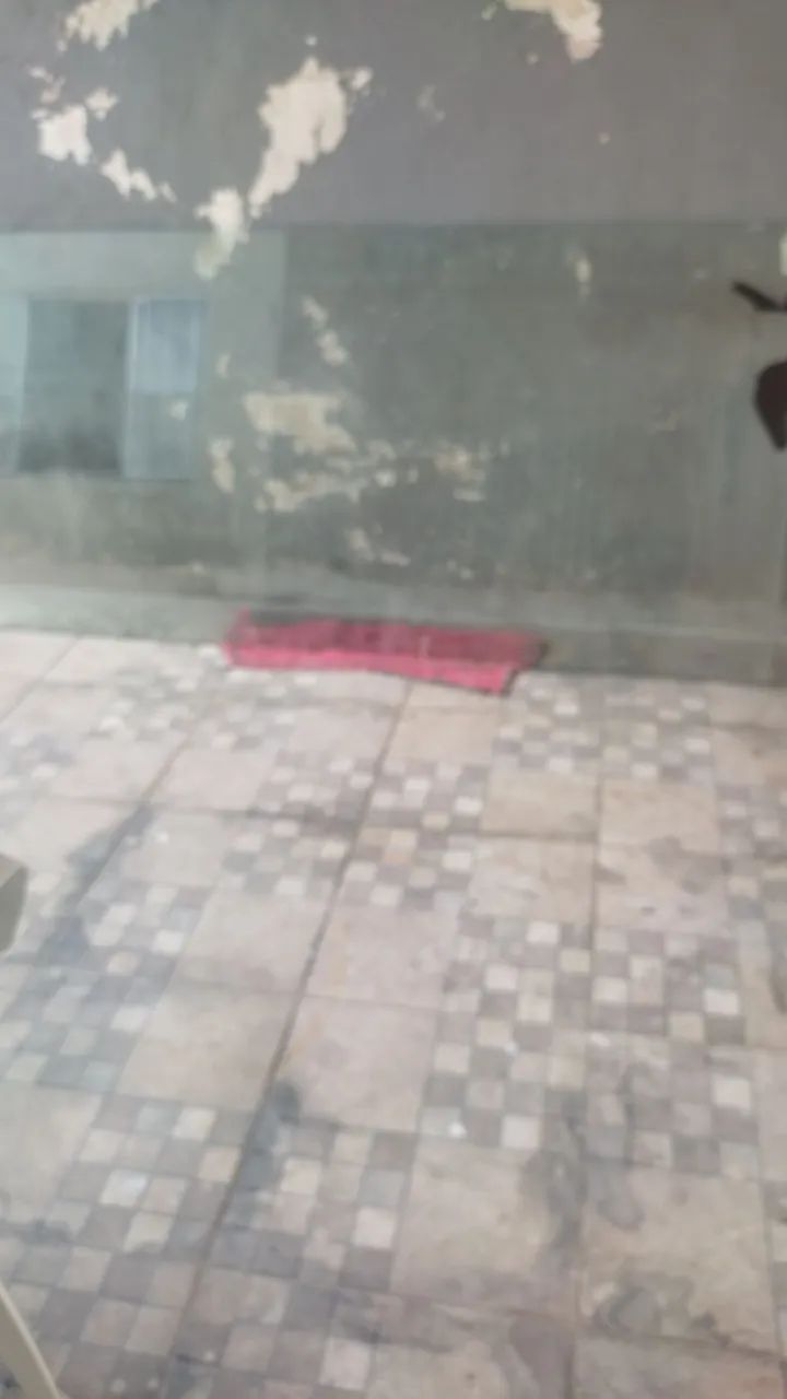 VENDO UMA PORTA DE VIDRO 550.00 - Foto 3