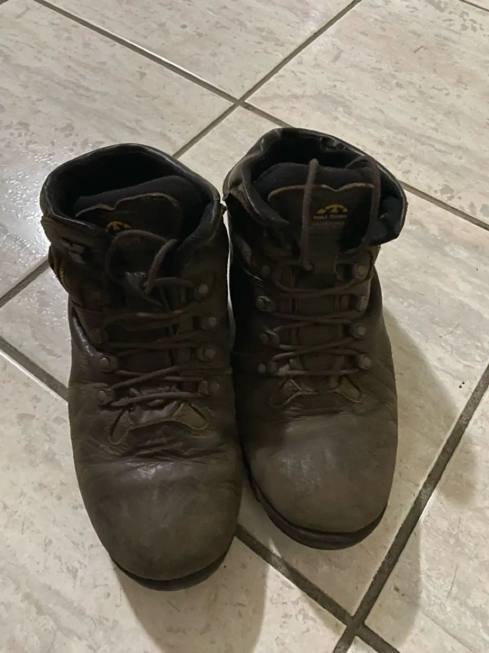 Bota de trilha impermeável  - Foto 2