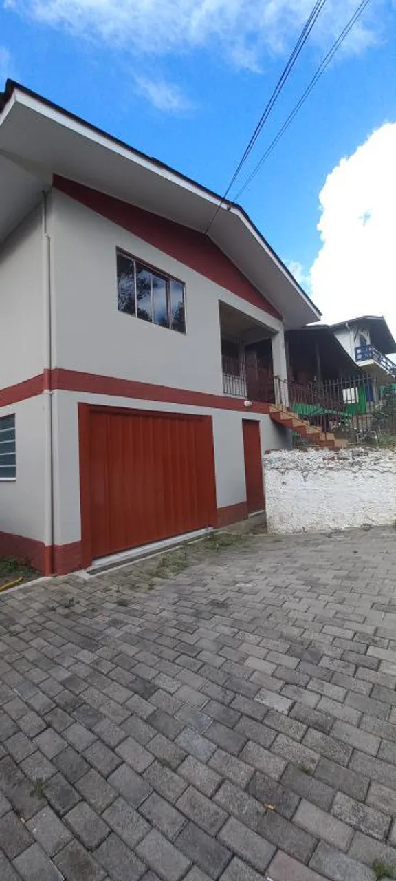 Casa para alugar piso superior
