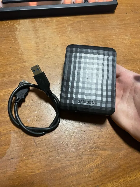 HD externo - Samsung m3 1TB