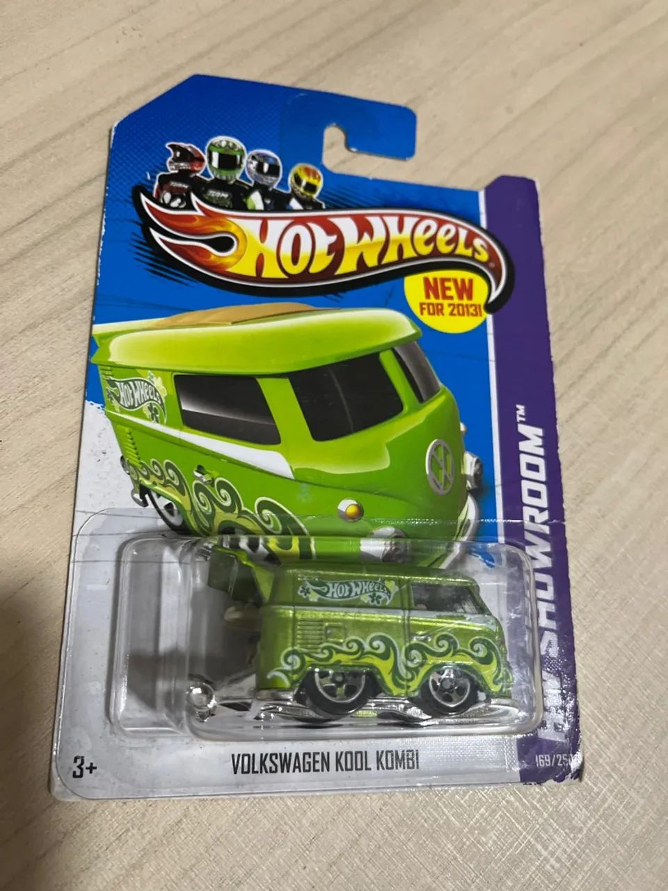Hot Wheels Volkswagen Kool Kombi 169/250