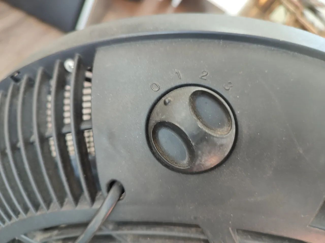 Ventilador de Mesa Mondial - Foto 3