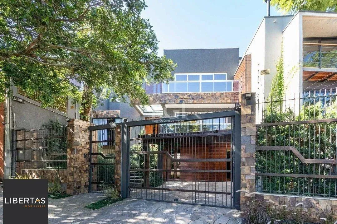 Casa 3 dormitórios à venda Vila Assunção Porto Alegre/RS