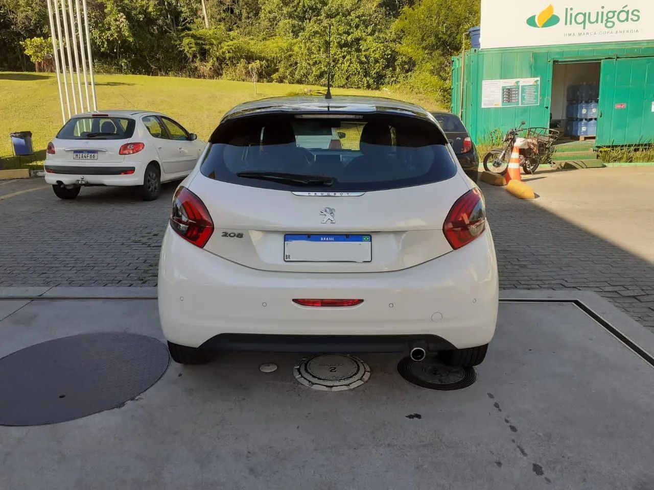PEUGEOT 208 SPORT 1.6 FLEX COM TETO  - Foto 4
