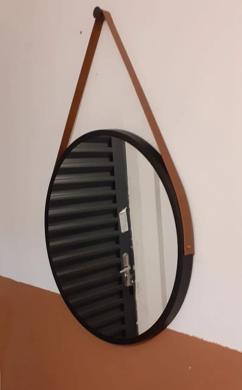 Espelho Redondo Decorativo com Alça de Couro