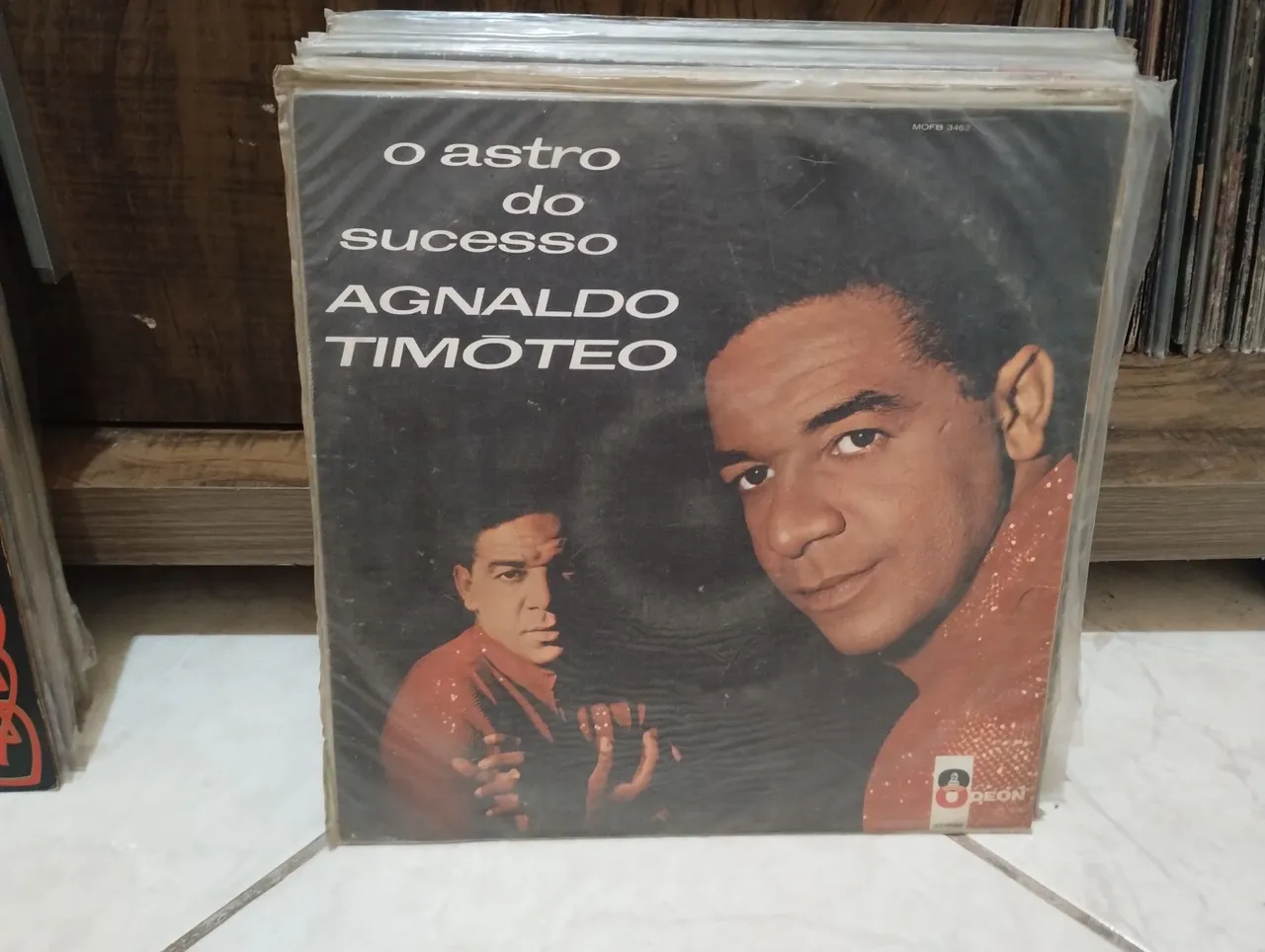 Disco de Vinil - O Astro do Sucesso - Agnaldo Timóteo